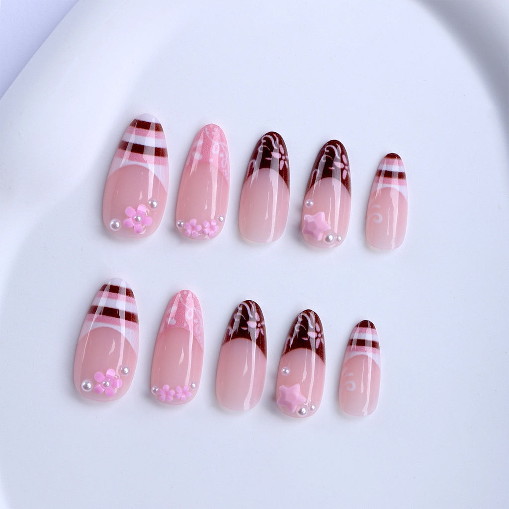 Faux Ongles "Sweet Choco Pink" - Style Y2K, Rayures Vintage & Motifs Floral 3D